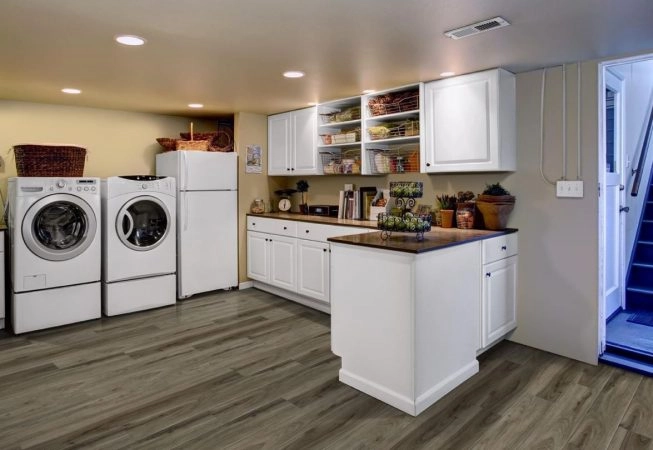 Lunara Foundation Plank